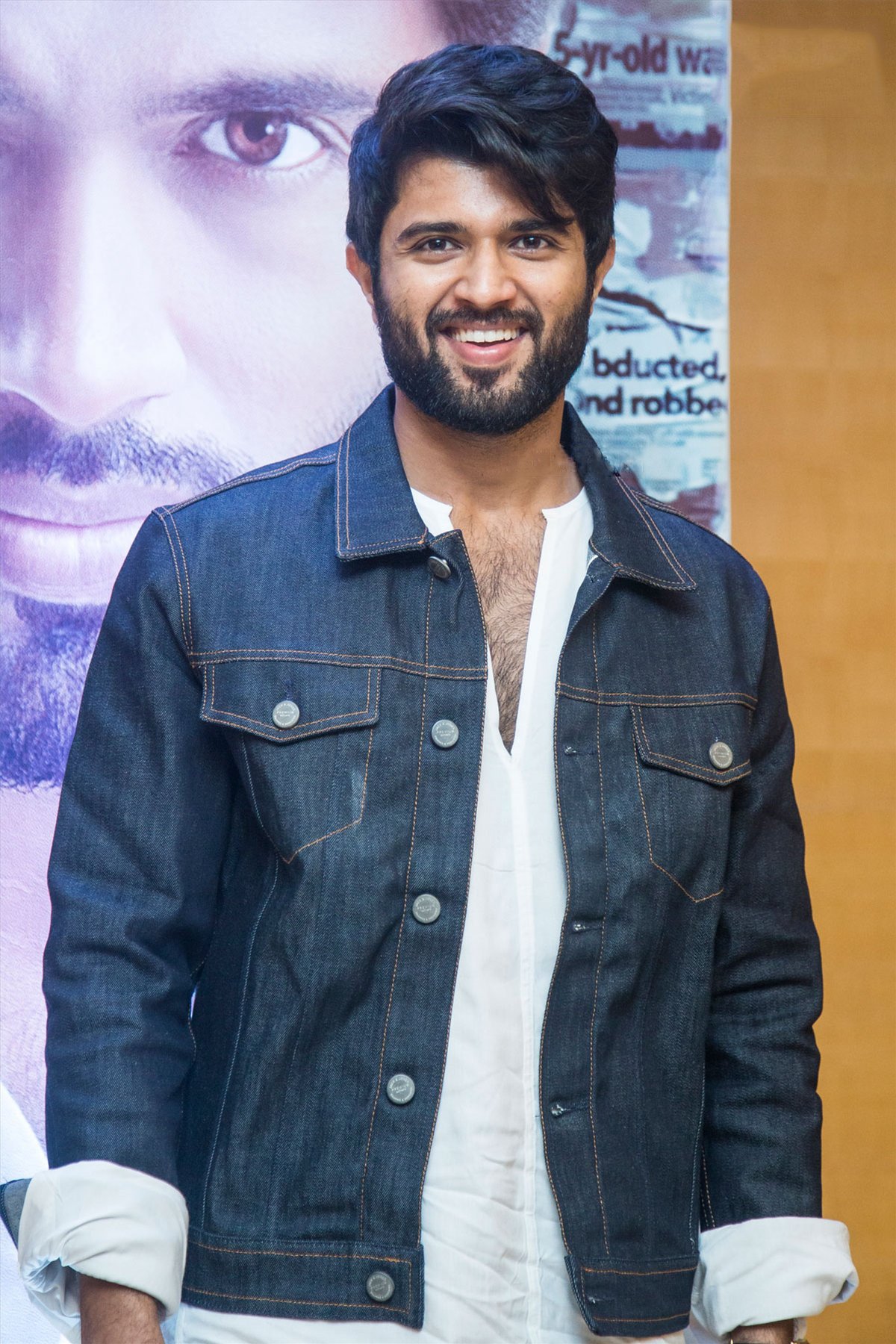 బోనాల వేడుకల్లో విజయ్ దేవరకొండ, సందీప్ రెడ్డి వంగా సందడి